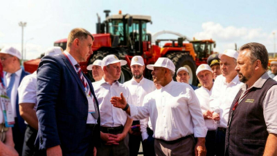 Ростсельмаш на &laquo;Агроволге&raquo;: техника, доверие и рост спроса в Татарстане