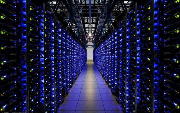 Глава Минцифры встретился с представителями ведущей глобальной компании в сфере цифрового майнинга