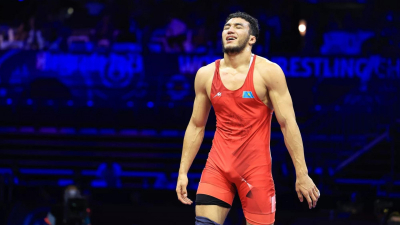 Ризабек Айтмухан завоевал серебро чемпионата Азии по вольной борьбе