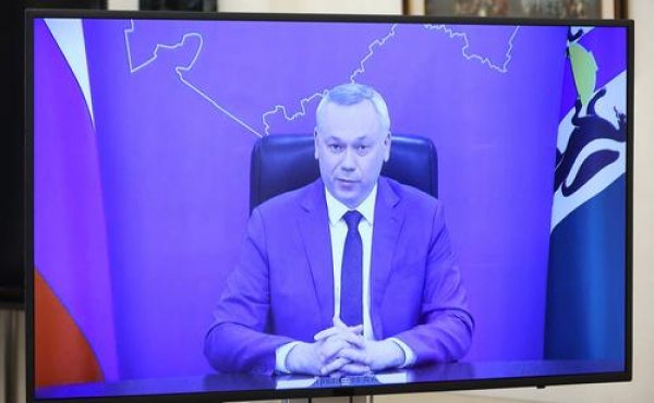 Губернатор Новосибирской области Травников поручил поддержать фермеров при переориентации