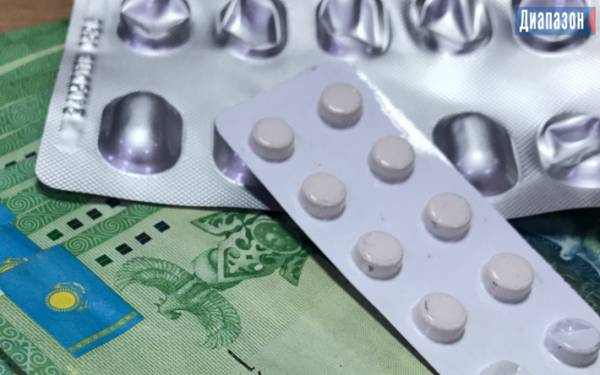Минздрав не разрешил казахстанцам тратить собственные взносы ОСМС на таблетки