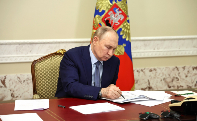Путин обсудил с Совбезом РФ допмеры по борьбе с преступностью
