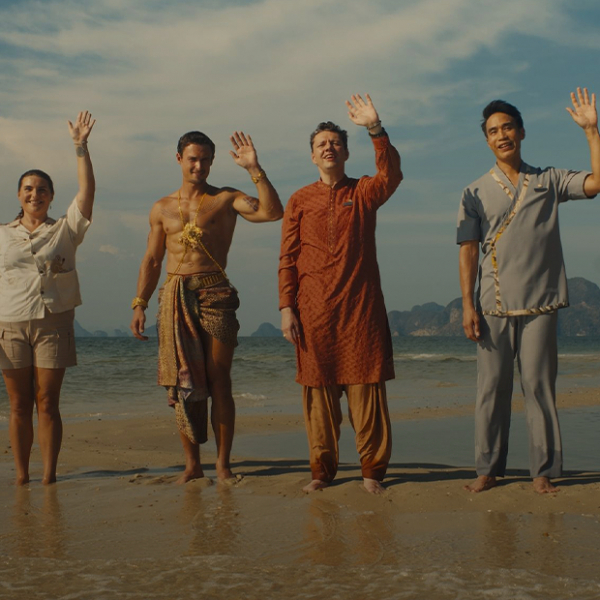 Почему все в восторге от сериала «Белый Лотос»?