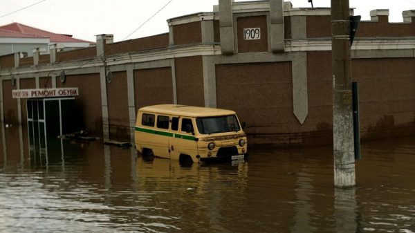 "Мы сражались напрямую со стихией". Как жители Оренбургской области спасали себя во время крупнейшего затопления