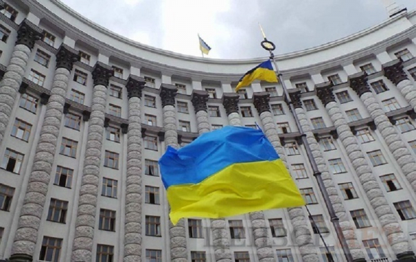 ВЗГЛЯД сообщил, чего стоили украинцам 35 лет незалежности