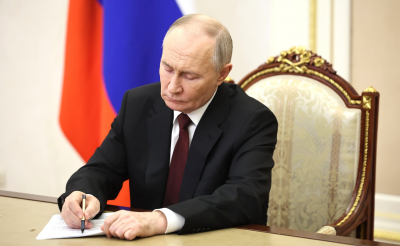 Путин присвоил Абдулганиевой звание заслуженного врача РФ&nbsp;и&nbsp;наградил еще троих татарстанцев