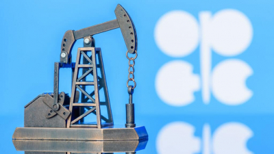 Казахстан не планирует выход из ОПЕК+, но продолжает превышать квоты по нефти