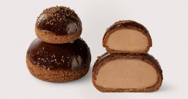 Православные активисты потребовали запретить десерт &laquo;Шоколадная монашка&raquo; в популярной сети кофеен