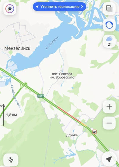 В Татарстане на трассе под Мензелинском образовалась 3-километровая пробка