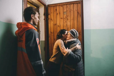 7 000 пожилых людей вернулись домой благодаря &laquo;Пятёрочке&raquo;