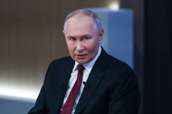 Путин утвердил 40 членов Общественной палаты