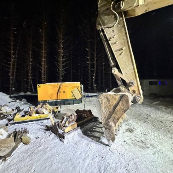 Ковш экскаватора внезапно опустился: на стройке в Татарстане погиб 34-летний рабочий