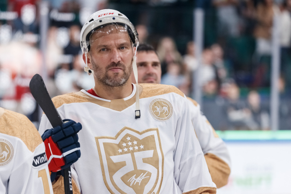 Овечкин забил 1000-ную шайбу, став вторым игроком с&nbsp;таким показателем в&nbsp;истории НХЛ