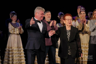 Госансамбль песни и танца РТ дал концерт по случаю 80-летия Лимы Кустабаевой