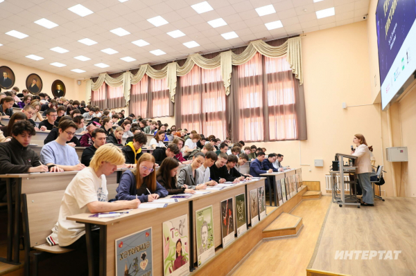 КГЭУда &laquo;Татарча диктант&raquo;: &laquo;Көчегезне сынап карау &ndash; туган телгә булган ихтирамыгыз&raquo;