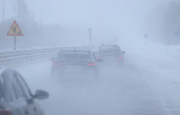 На трассах Татарстана из-за метели ввели ограничения