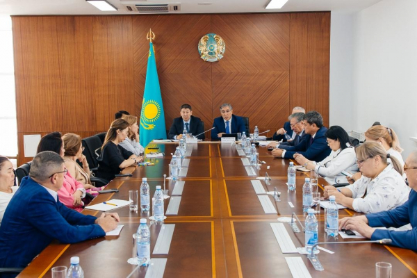 Меры социальной поддержки семей и инвалидов в Атырауской области