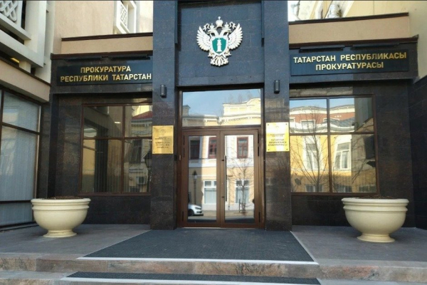 Возбуждено уголовное дело по факту нападения подростка на работницу лицея №37 в Нижнекамске