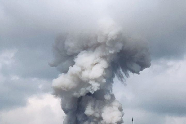 АиФ: военные объекты Зеленского в Днепропетровске сожгли в полночь