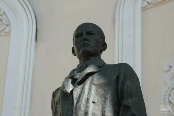 Рөстәм Миңнеханов Тукай премиясе лауреатларын котлады