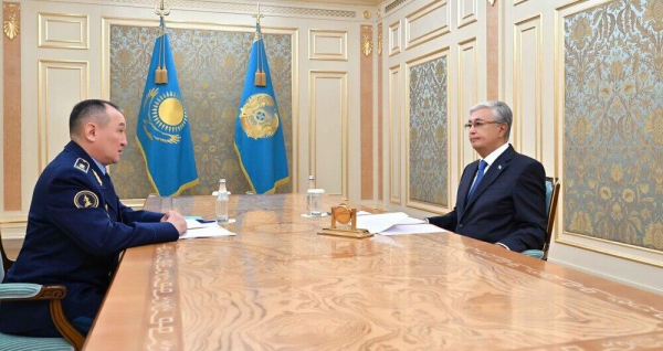 Токаев поручил министру обороны усилить боевой потенциал ВС
