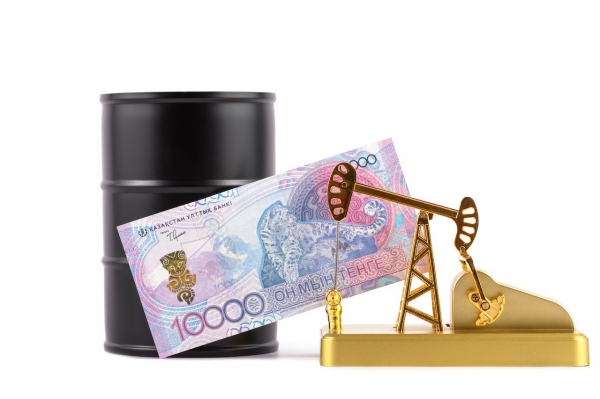 Тенге удерживает позиции на фоне роста нефти