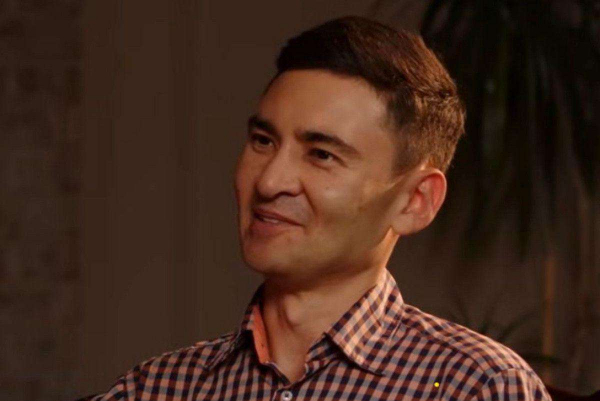 Казахстан способен выйти за рамки средних держав - политолог об инициативах, озвученных на Курултае