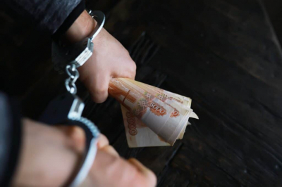 Казахстанца задержали в России за сбыт фальшивых денег
