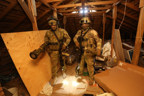 ВСУ хранят боеприпасы в гражданском аэропорту Харькова