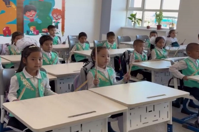 Пятницы в национальных тонах: в школах Атырау проходят Дни национальной одежды