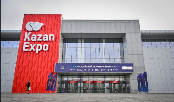 Эррол Маск поделился планами работы Маск-центра в России