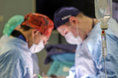 Врачи вырезали 20-килограммовую опухоль, которая росла у женщины пять лет