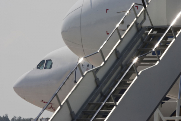 Сразу в трех городах России временно закрыли аэропорты