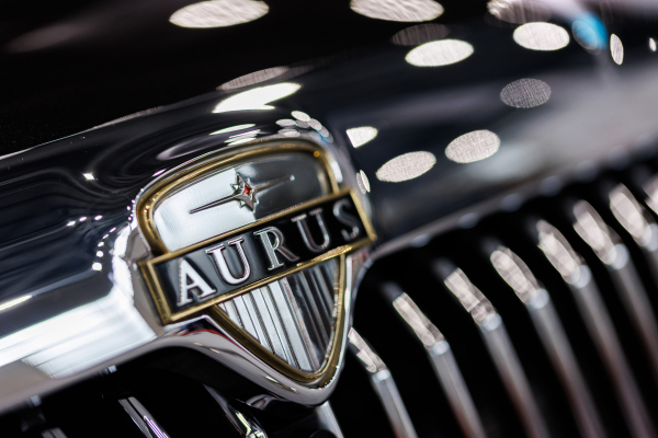 На&nbsp;заводе Aurus в&nbsp;Елабуге началась сборка прототипов обновленного седана Senat