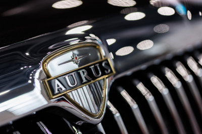 На&nbsp;заводе Aurus в&nbsp;Елабуге началась сборка прототипов обновленного седана Senat
