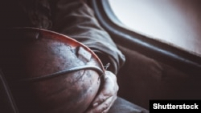 Минтруд: Созданы спецкомиссии по расследованию гибели шести человек 5 и 6 октбяря на двух предприятиях