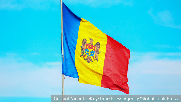 Роспотребнадзор сообщил о снижении заражений COVID-19 в России