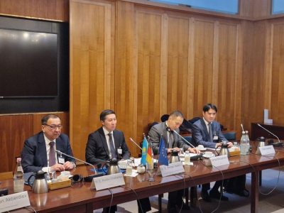 Казахстан и Германия провели политические консультации