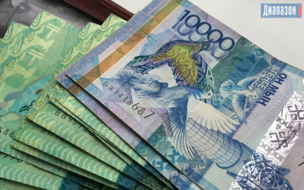 Новые правила снятия наличных в Казахстане вступят в силу с 2026 года