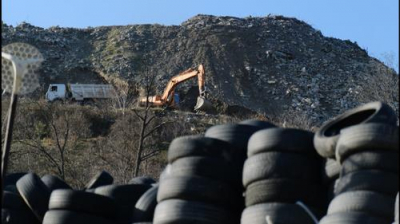 В Ялте под горой нашли гору старых шин