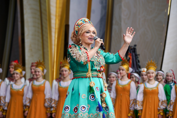 Театр Надежды Кадышевой увеличил выручку до 402 млн рублей за год