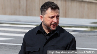 Захарова философски высказалась об осквернении захоронений в Вене перед 9 Мая