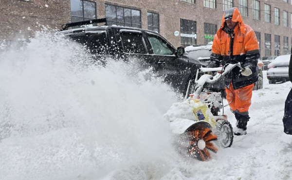 Собянин сообщил, что сегодня в Москве будет аномально много снега